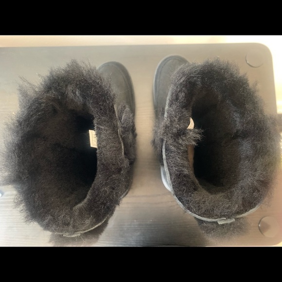 𝅺ugg WOMENS SUNDANCE SHORT II REVIVAL SIZE 6 NEW WITHOUT‎ BOX - Picture 3 of 8